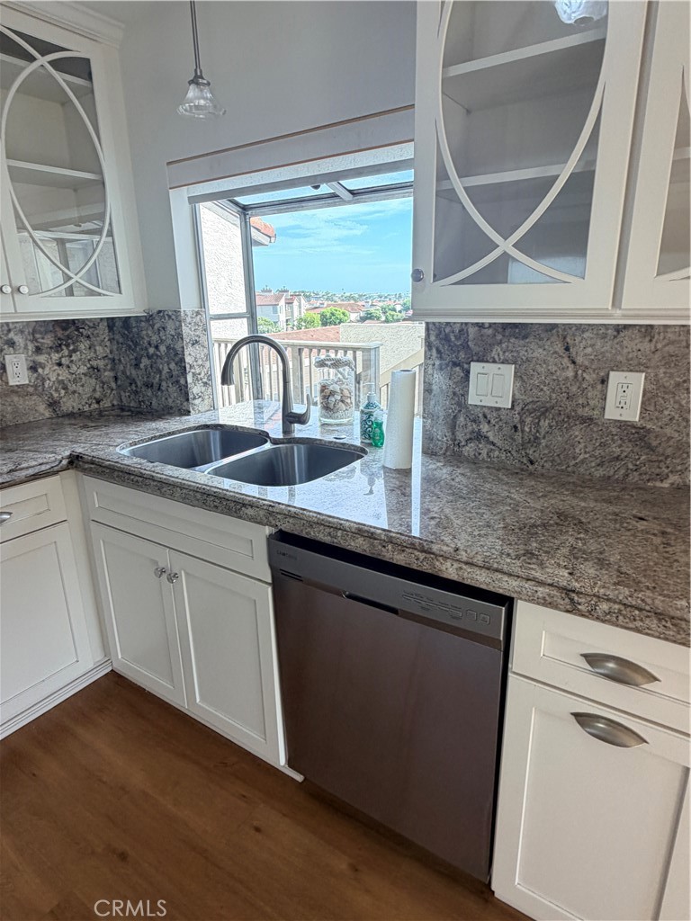 48 Corniche Drive L, Dana Point CA 92629 - photo 13