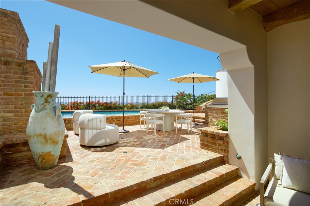 49 Beach View Avenue, Dana Point CA 92629 - photo 26