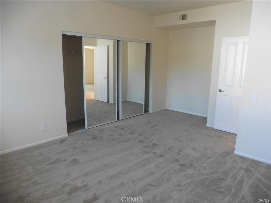 Large guest bedroom - 5 Veracruz, Dana Point CA 92629 - photo 18