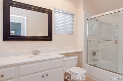 Guest bath on 2nd level - 5 Veracruz, Dana Point CA 92629 - photo 21