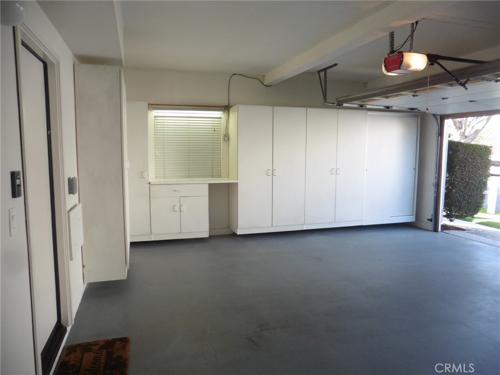Garage with work bench area - 5 Veracruz, Dana Point CA 92629 - photo 27