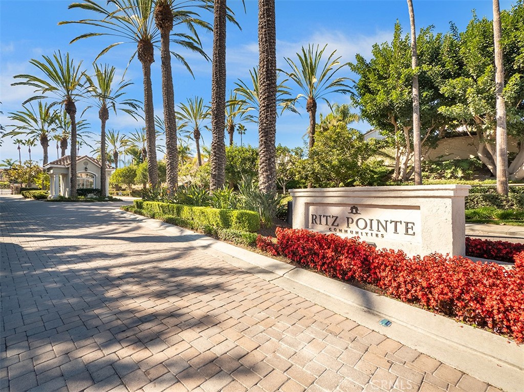 54 Corniche Drive K, Dana Point CA 92629 - photo 1