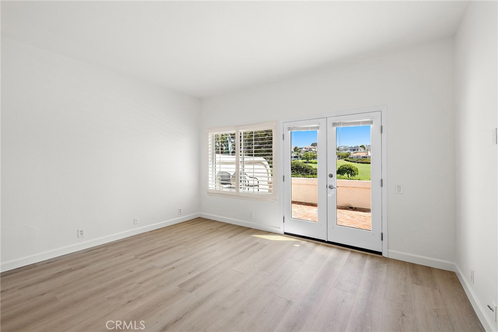 Primary Ensuite Bedroom - 58 Tennis Villas, Dana Point CA 92629 - photo 10