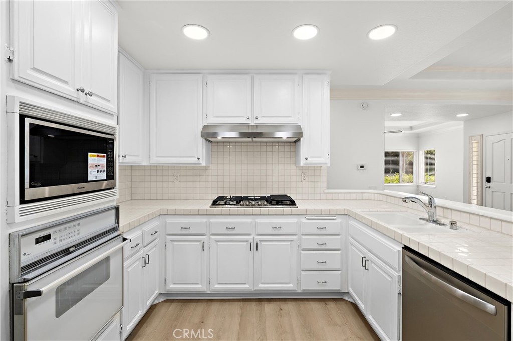 58 Tennis Villas, Dana Point CA 92629 - photo 14