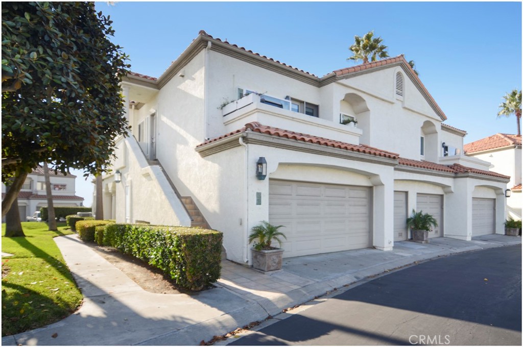 63 Centre Court, Dana Point CA 92629 - photo 1