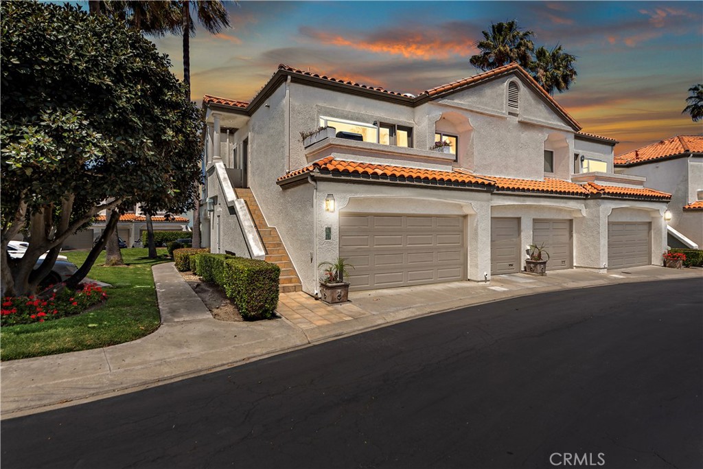 Penthouse/Front Entrance - 65 Centre Court, Dana Point CA 92629 - photo 1