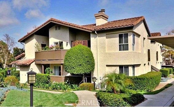 Garden 2 Bedroom Unit in the smallest building in the complex. No stairs... - 68 Corniche Drive C, Dana Point CA 92629 - photo 1
