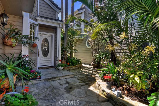 Entry Way beyond Front Gate - 7 Chelsea Point, Dana Point CA 92629 - photo 1
