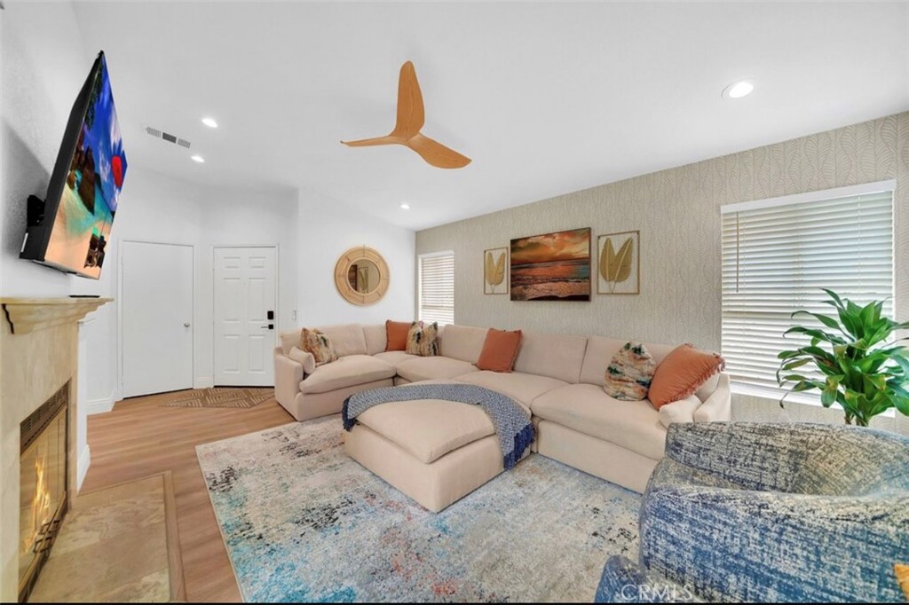 70 Corniche H, Dana Point CA 92629 - photo 1