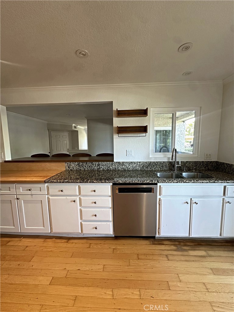 Gorgeous real wood counter top in kitchen - 70 Corniche, Dana Point CA 92629 - photo 8