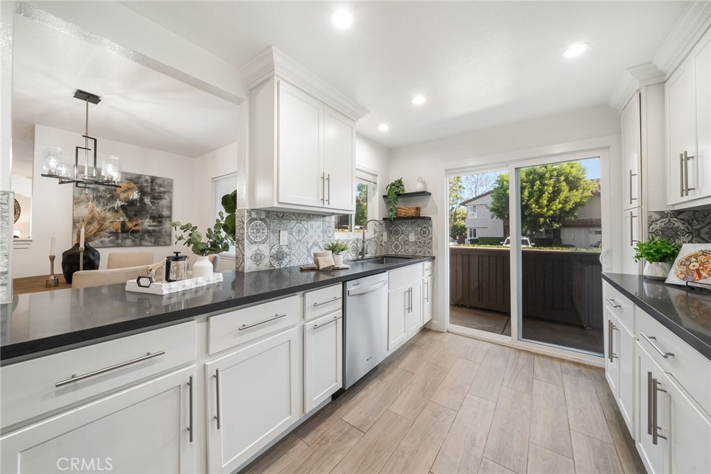 72 Corniche B, Dana Point CA 92629 - photo 8