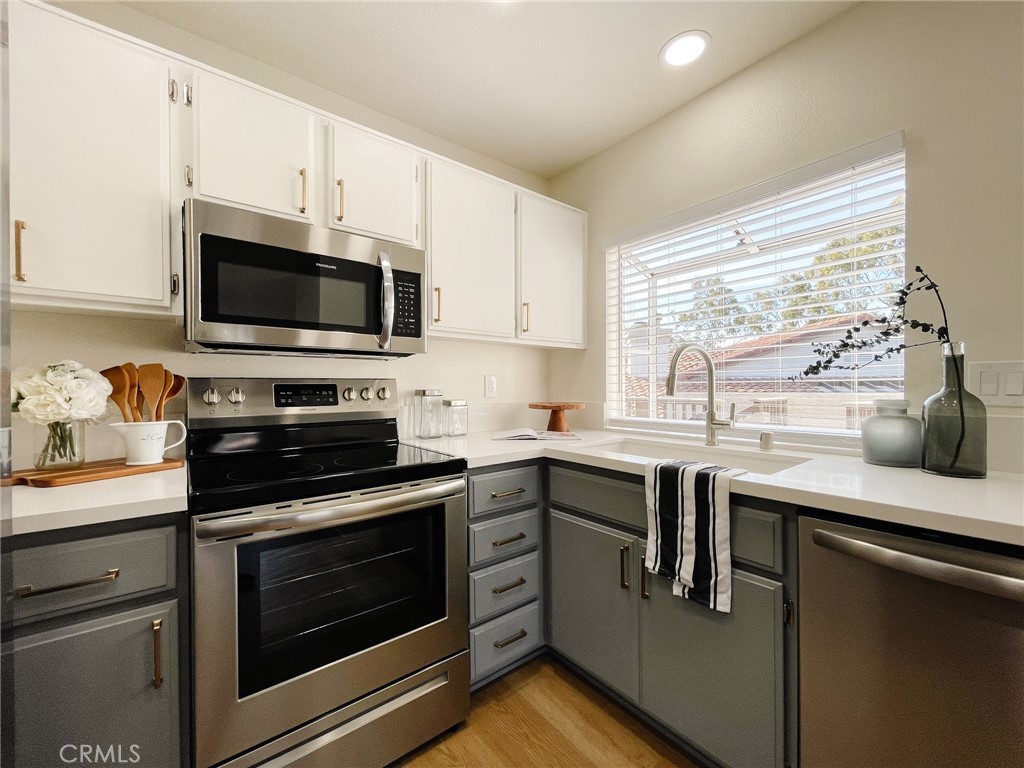 74 Corniche Drive L, Dana Point CA 92629 - photo 1