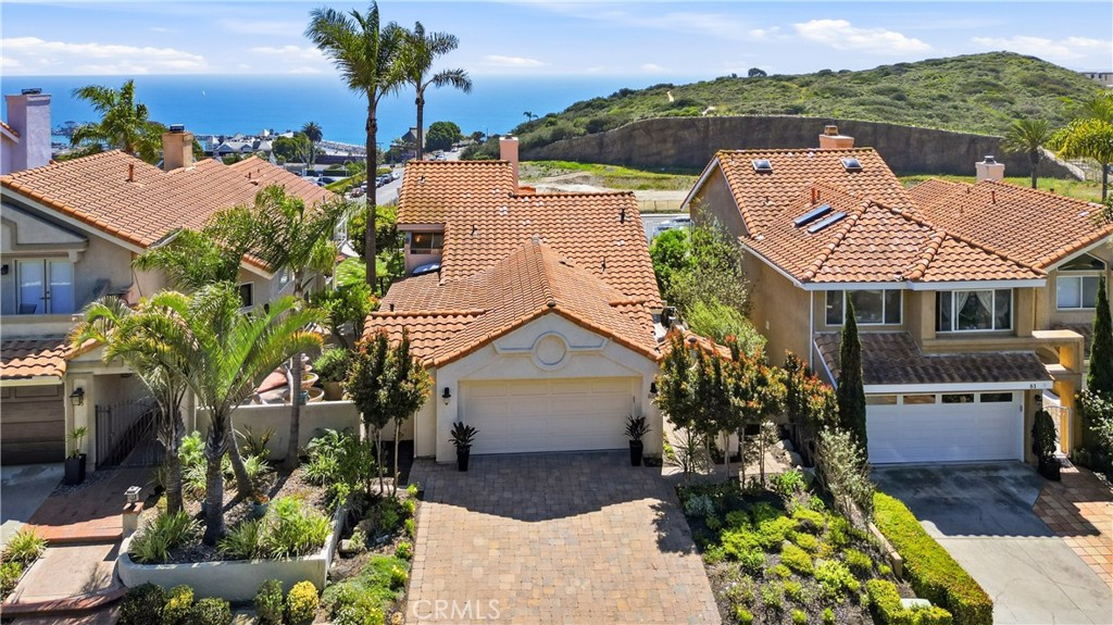 Fully remodeled and reconfigured home in private gated community - 83 Palm Beach Court, Dana Point CA 92629 - photo 6