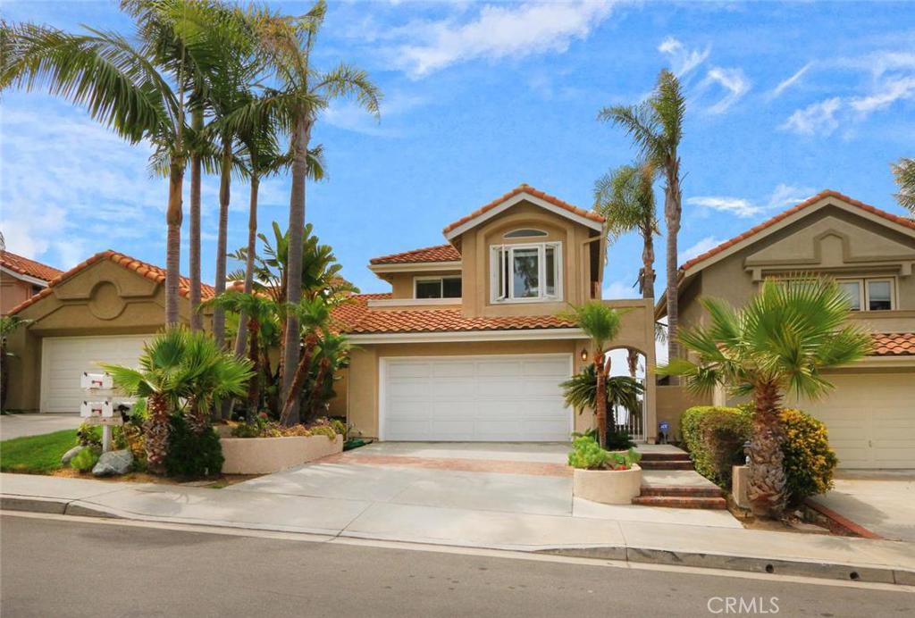 87 Palm Beach Court, Dana Point CA 92629 - photo 1