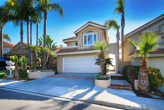87 Palm Beach Court, Dana Point CA 92629 - photo 1