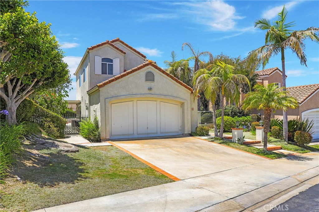 9 Regina, Dana Point CA 92629 - photo 1