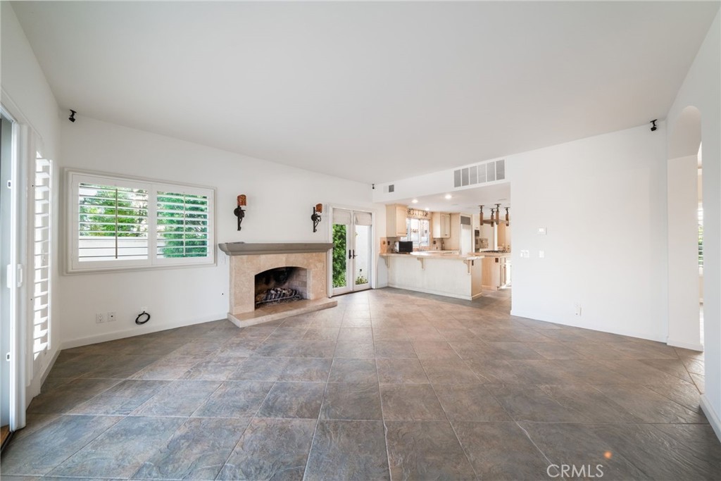 9 Terraza Del Mar, Dana Point CA 92629 - photo 32