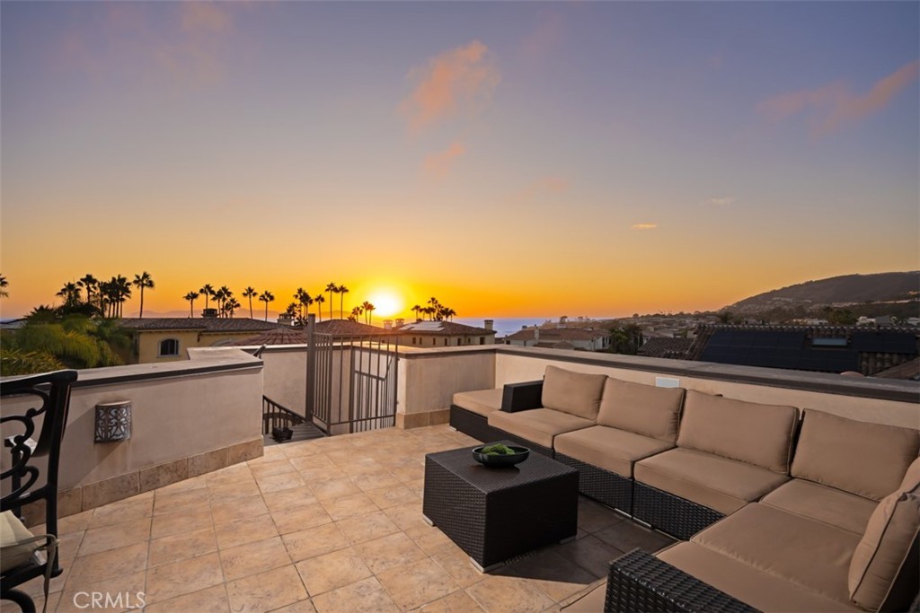 96 Ritz Cove Drive, Dana Point CA 92629 - photo 32