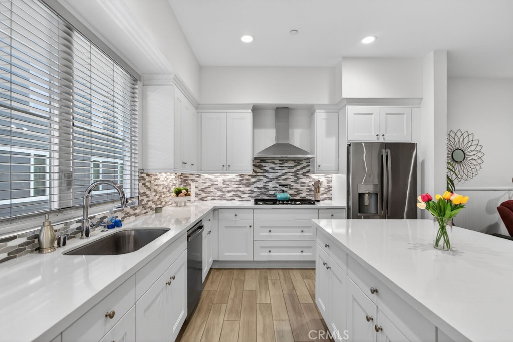 985 Doheny Way, Dana Point CA 92629 - photo 11