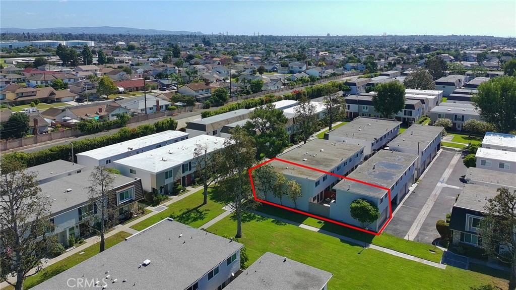 10067 Los Coyotes Court, Fountain Valley CA 92708 - photo 47