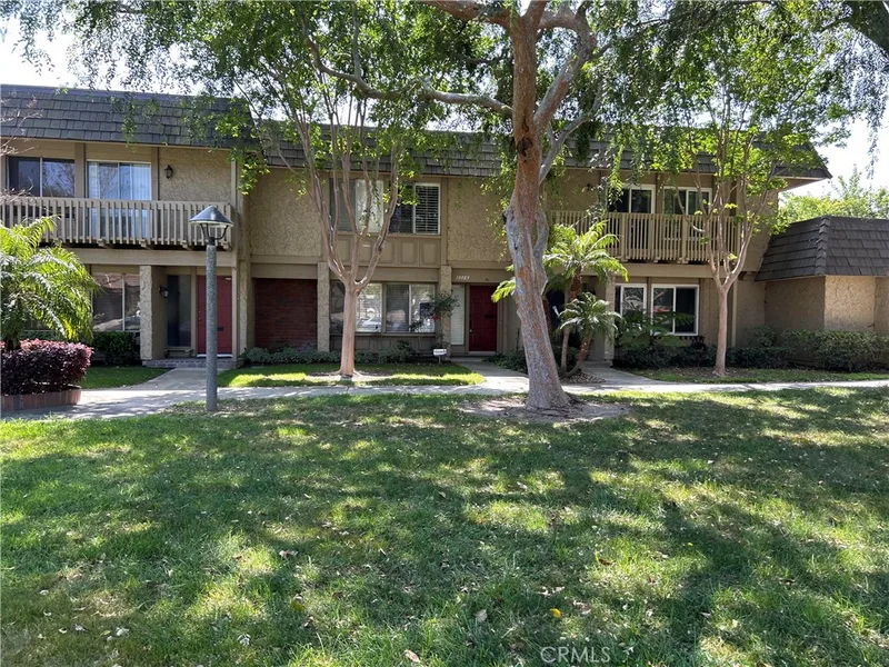 10089 Corral River Court, Fountain Valley, CA 92708