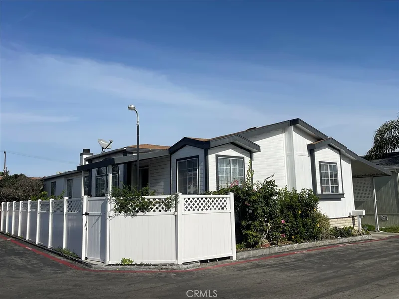 101 Parrot Lane, Fountain Valley, CA 92708