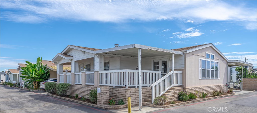 102 Pigeon, Fountain Valley CA 92708 - photo 2