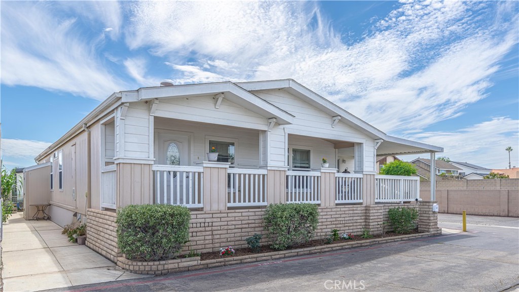 102 Pigeon, Fountain Valley CA 92708 - photo 3