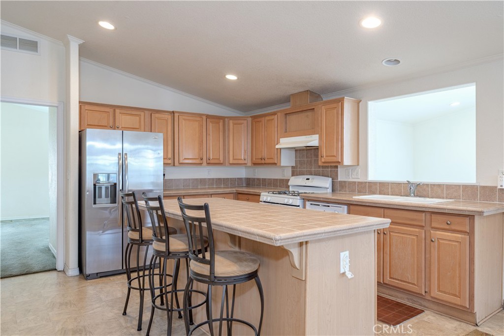 102 Pigeon, Fountain Valley CA 92708 - photo 9