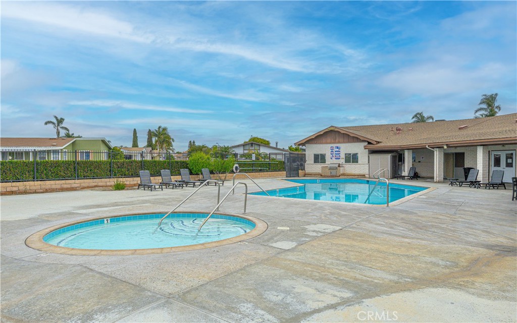 102 Pigeon, Fountain Valley CA 92708 - photo 35