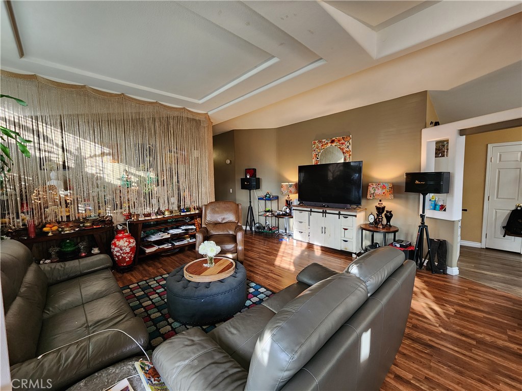 103 Gannet, Fountain Valley CA 92708 - photo 3