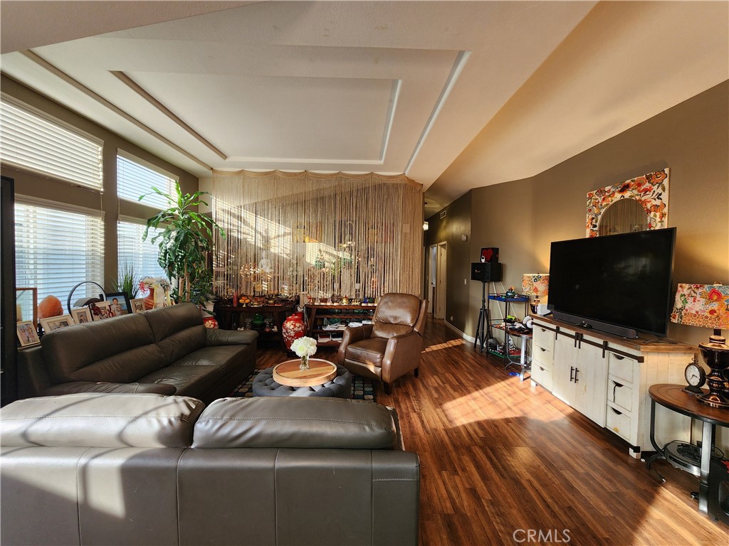 103 Gannet, Fountain Valley CA 92708 - photo 4
