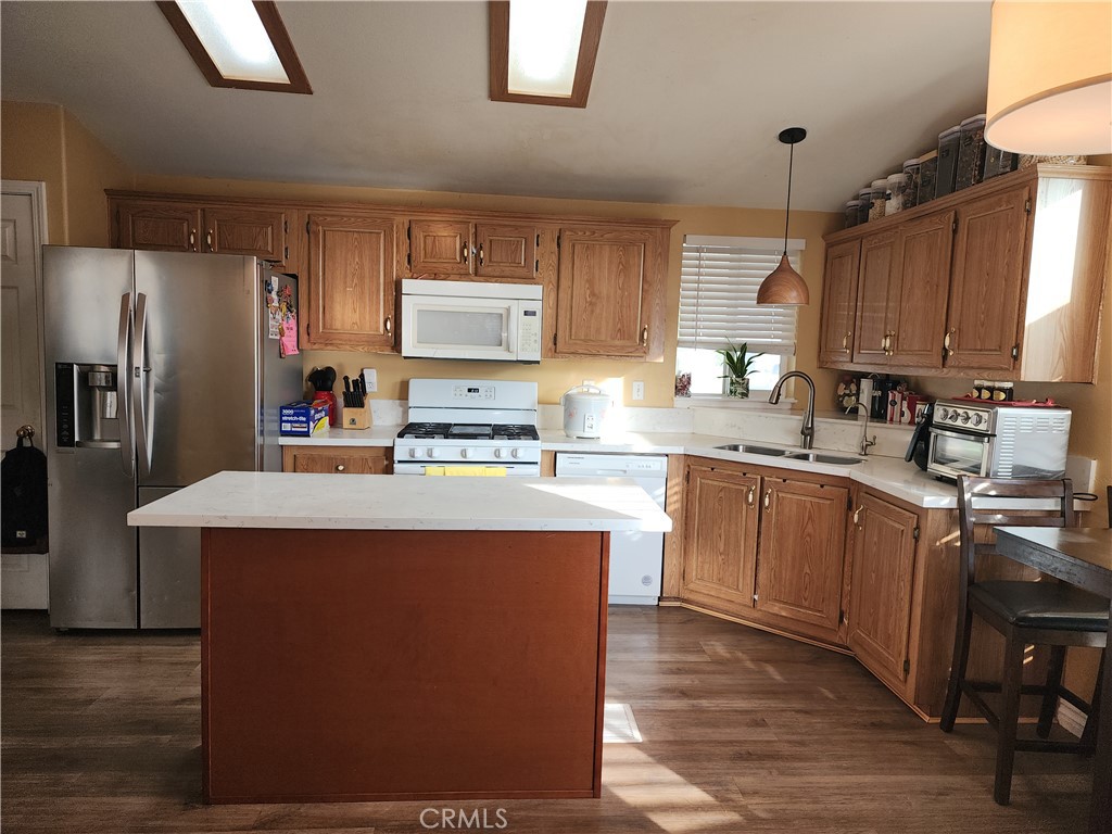 103 Gannet, Fountain Valley CA 92708 - photo 16