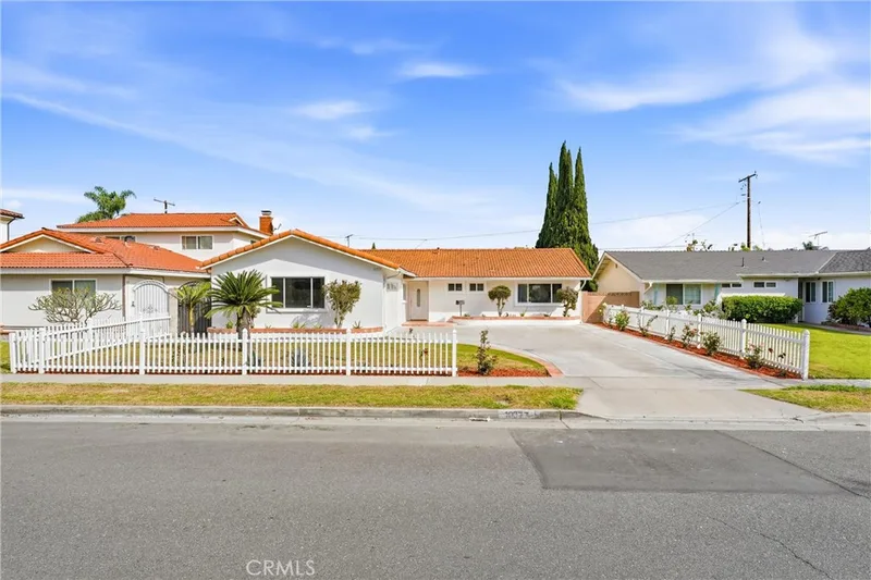 10377 Morning Glory Ave, Fountain Valley, CA 92708