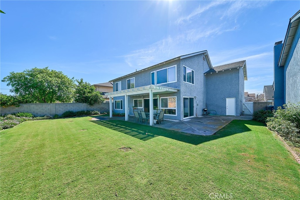 10449 APACHE RIVER Avenue, Fountain Valley CA 92708 - photo 1
