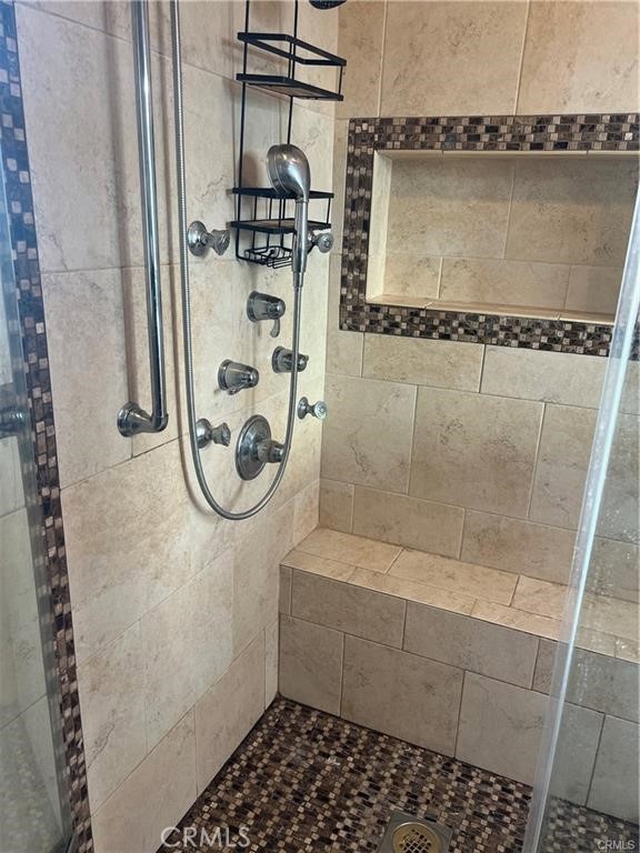 Great Shower - 10485 La Sombra Avenue, Fountain Valley CA 92708 - photo 15