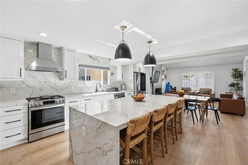 10618 El Toro, Fountain Valley