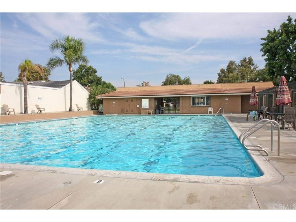10754 El Rubi, Fountain Valley CA 92708 - photo 32