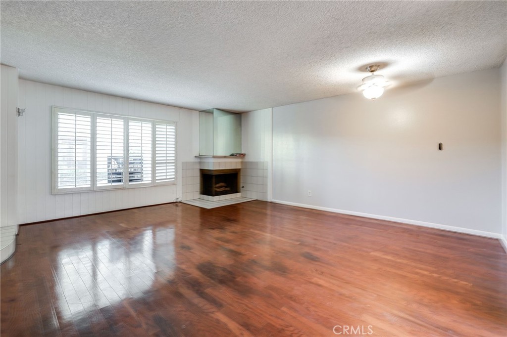 10793 Onyx Court, Fountain Valley CA 92708 - photo 4