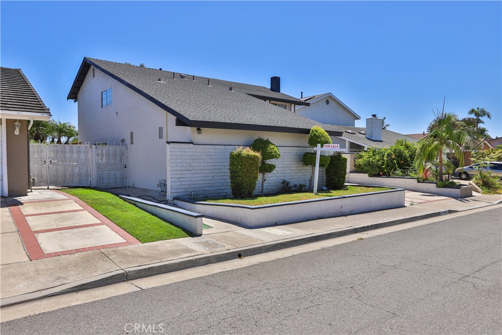 10946 El Chino, Fountain Valley CA 92708 - photo 31