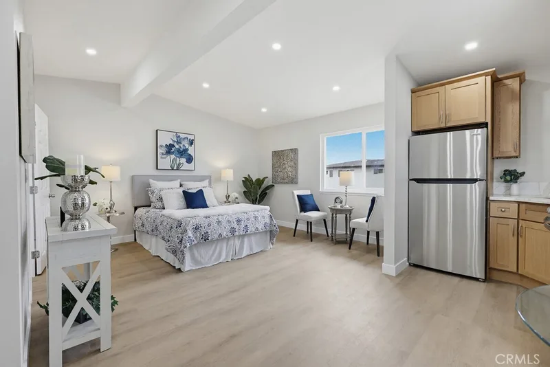 11068 El Amarillo Studio, Fountain Valley, CA 92708