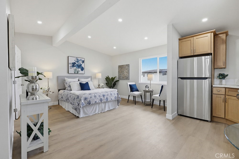 11068 El Amarillo Studio, Fountain Valley CA 92708 - photo 1