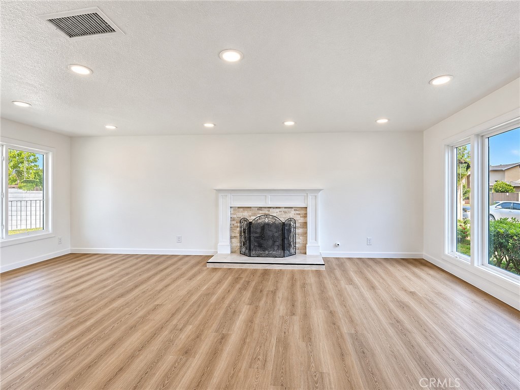 11130 Stonecress, Fountain Valley CA 92708 - photo 3