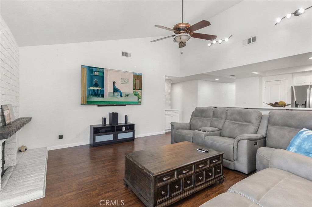 11157 Flower Ave, Fountain Valley CA 92708 - photo 10
