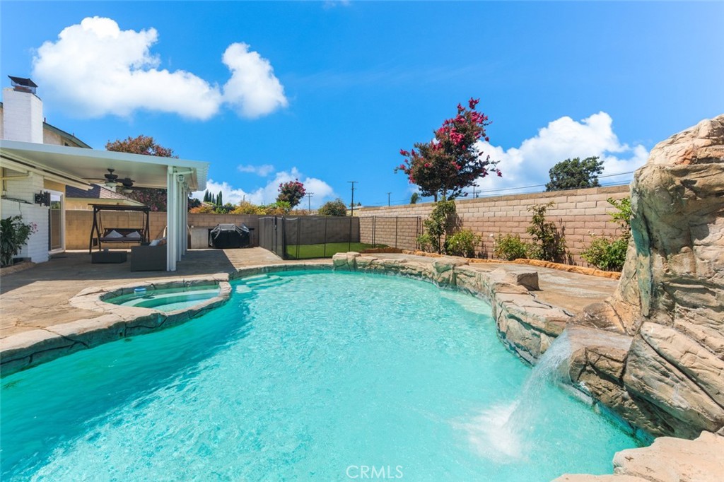 11157 Flower Ave, Fountain Valley CA 92708 - photo 13