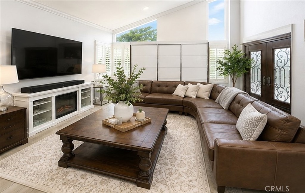 11167 MCGEE RIVER CIR, Fountain Valley CA 92708 - photo 4