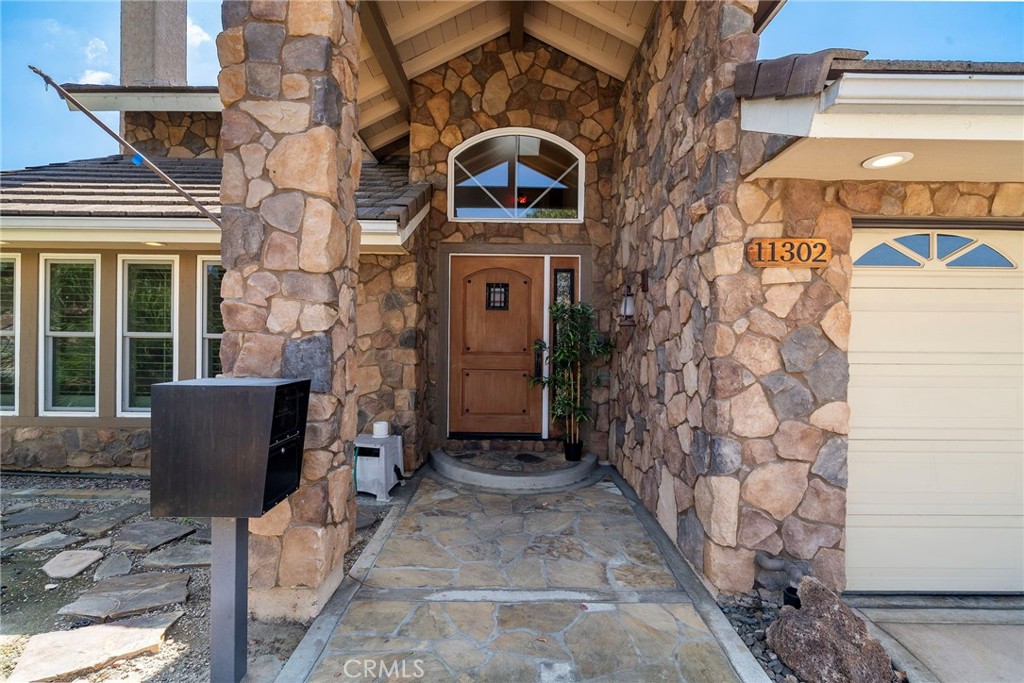 11302 Pennell Circle, Fountain Valley CA 92708 - photo 4