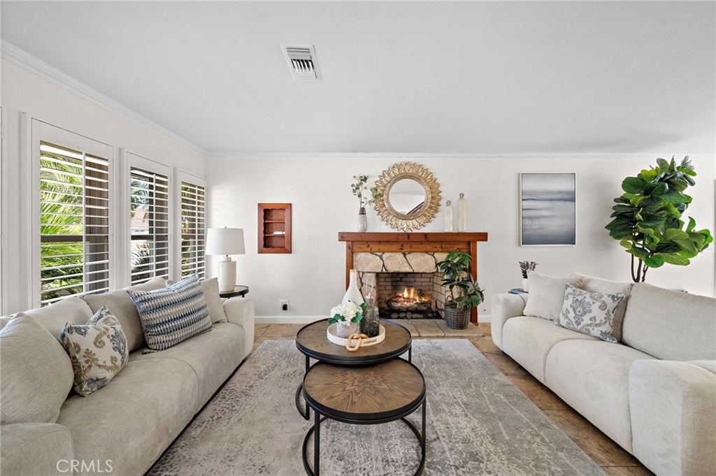 11302 Pennell Circle, Fountain Valley CA 92708 - photo 9