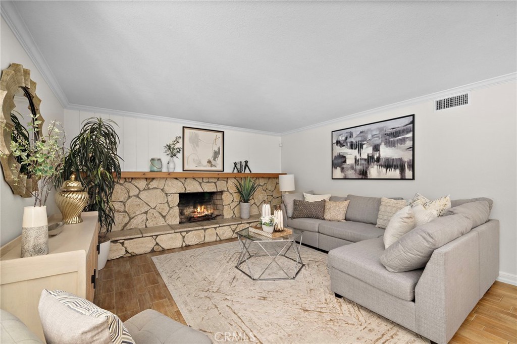 11302 Pennell Circle, Fountain Valley CA 92708 - photo 18