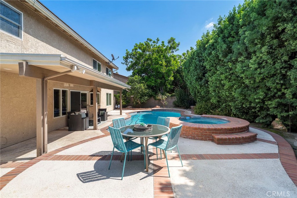 11302 Pennell Circle, Fountain Valley CA 92708 - photo 39